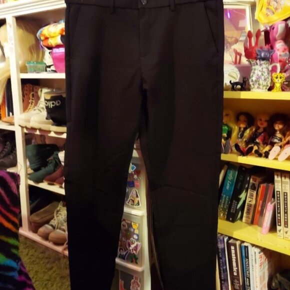 Black dress pants - Picture 2 of 7